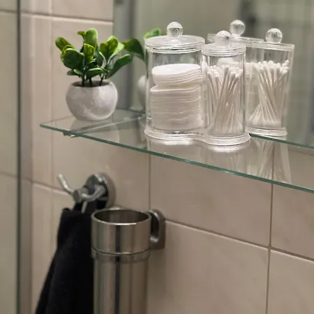 Cozy In Downtown Apartment Belgrade